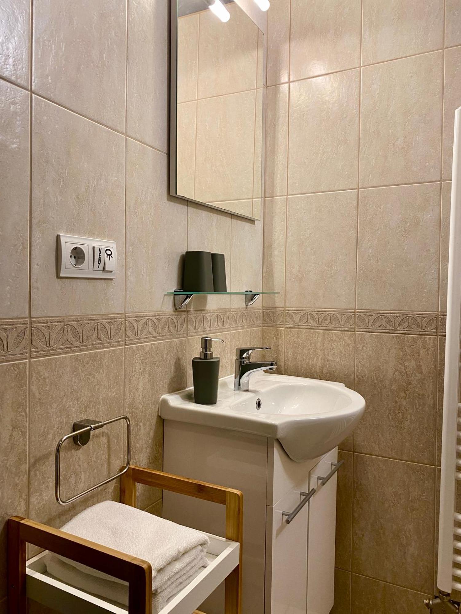 Bellevue Vendeghaz 2 Hotel Vác Eksteriør billede